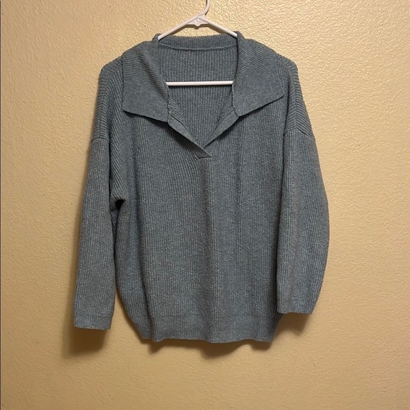 Gray Blue V-Neck Knit Sweater - Picture 1 of 3